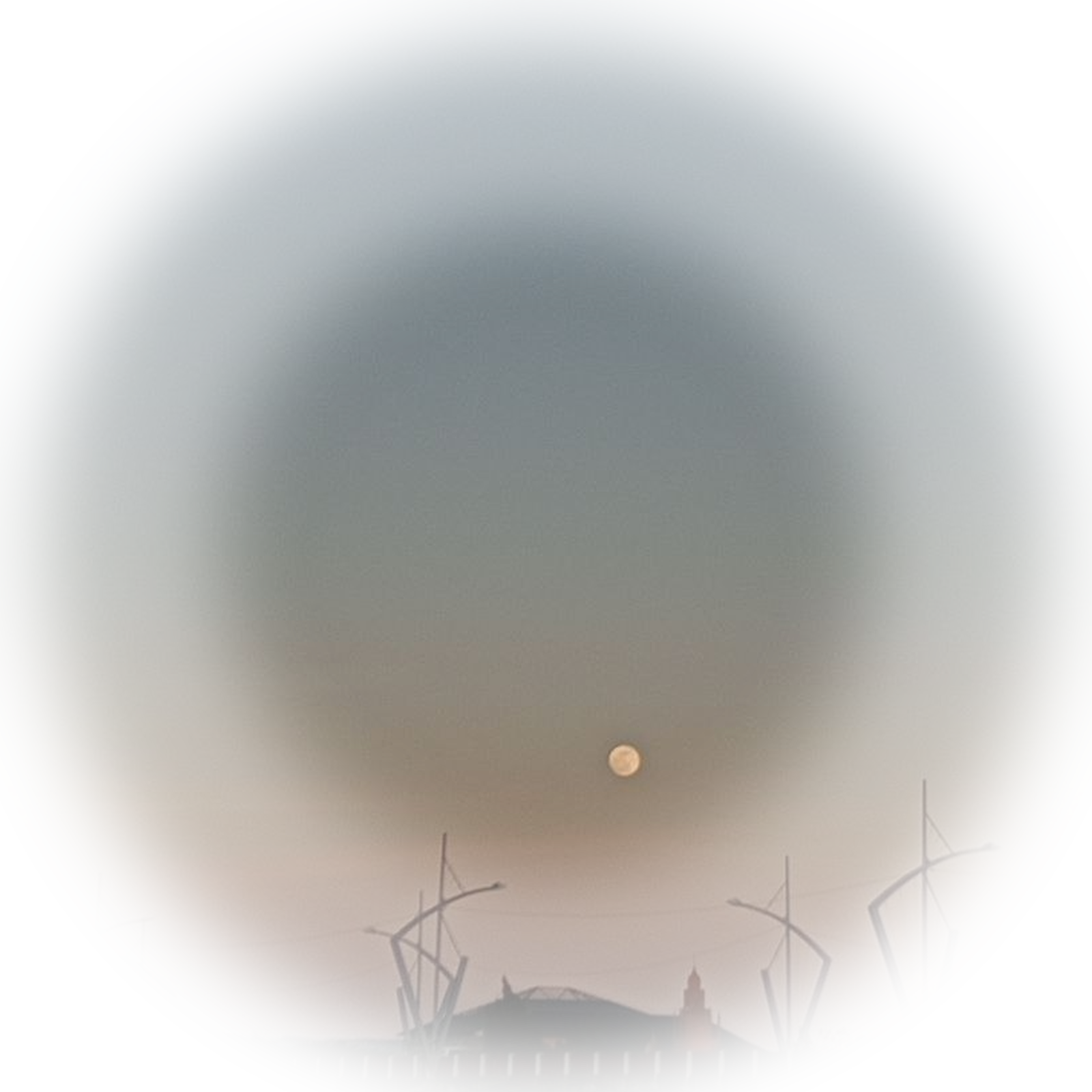 foto bulan separuh jalan